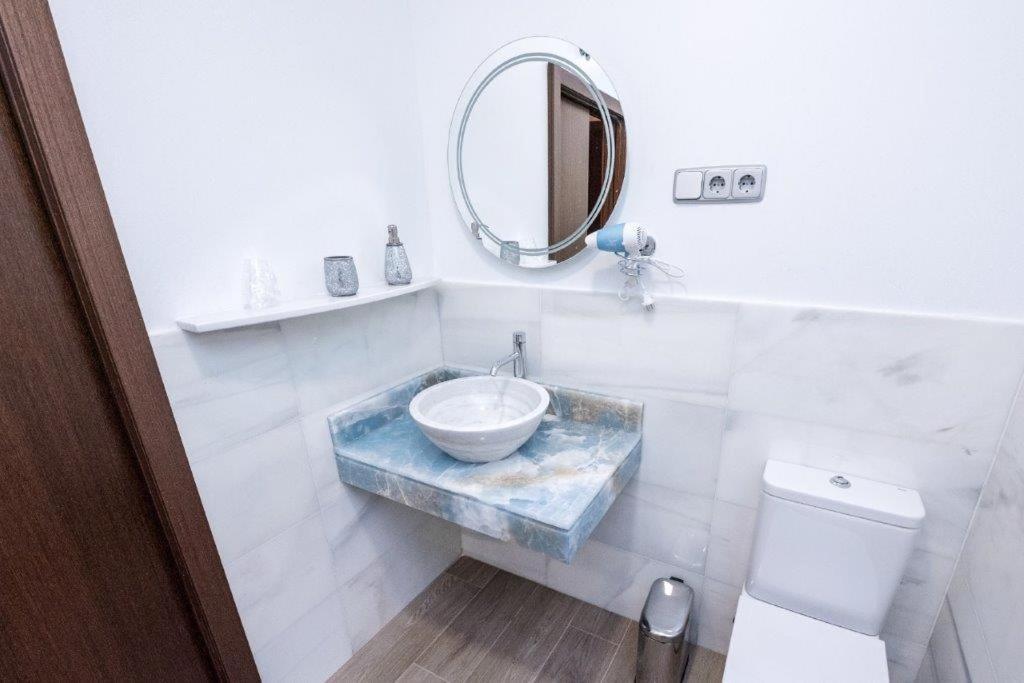 Queen Room Spa Bath