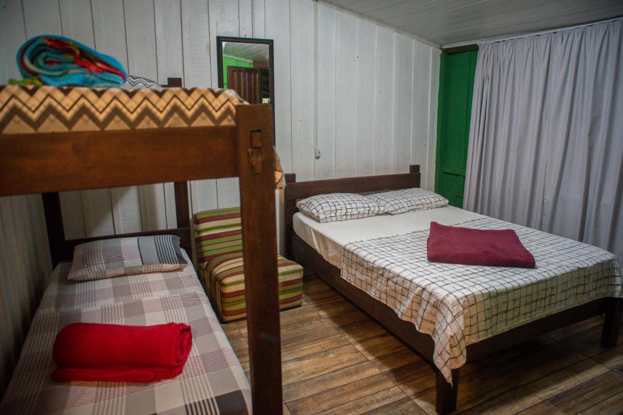 Quadruple Room Private Bathroom