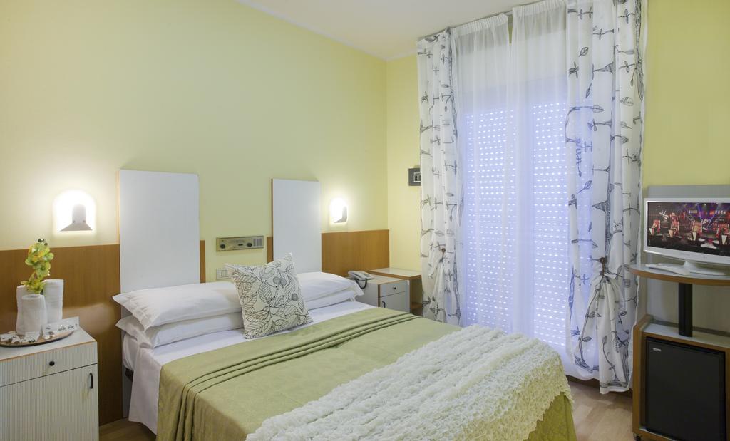 Double or Twin Room Balcony