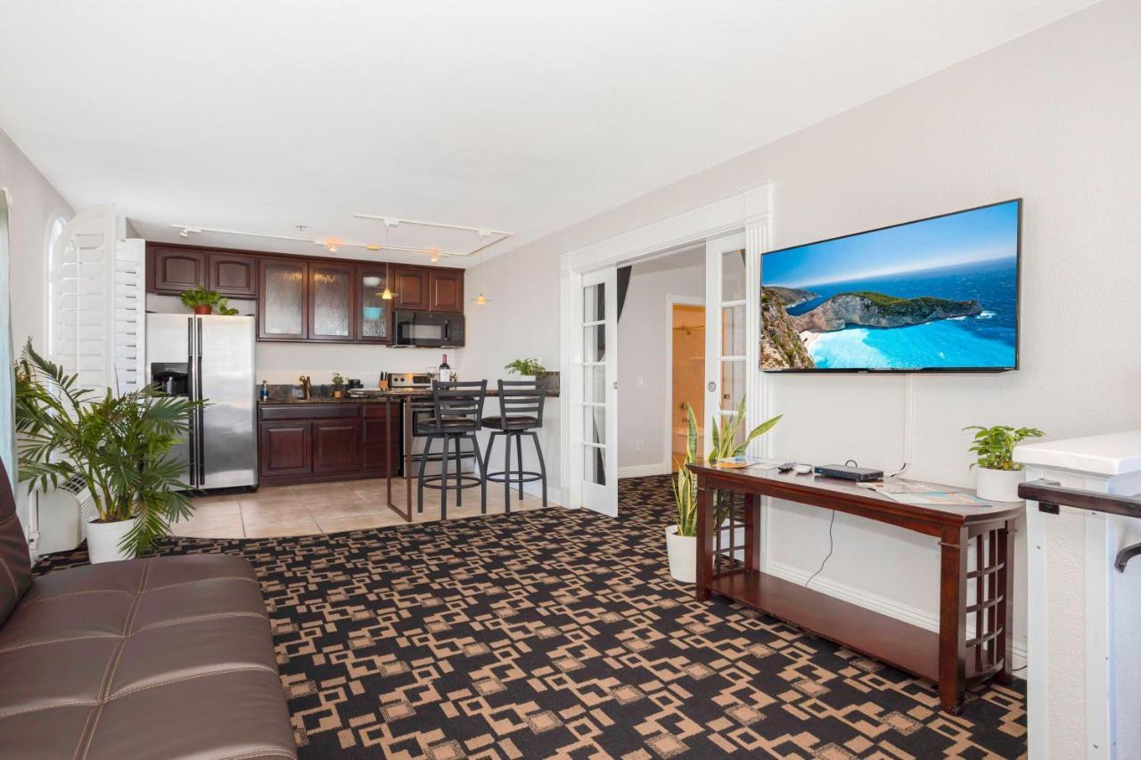King Suite Balcony