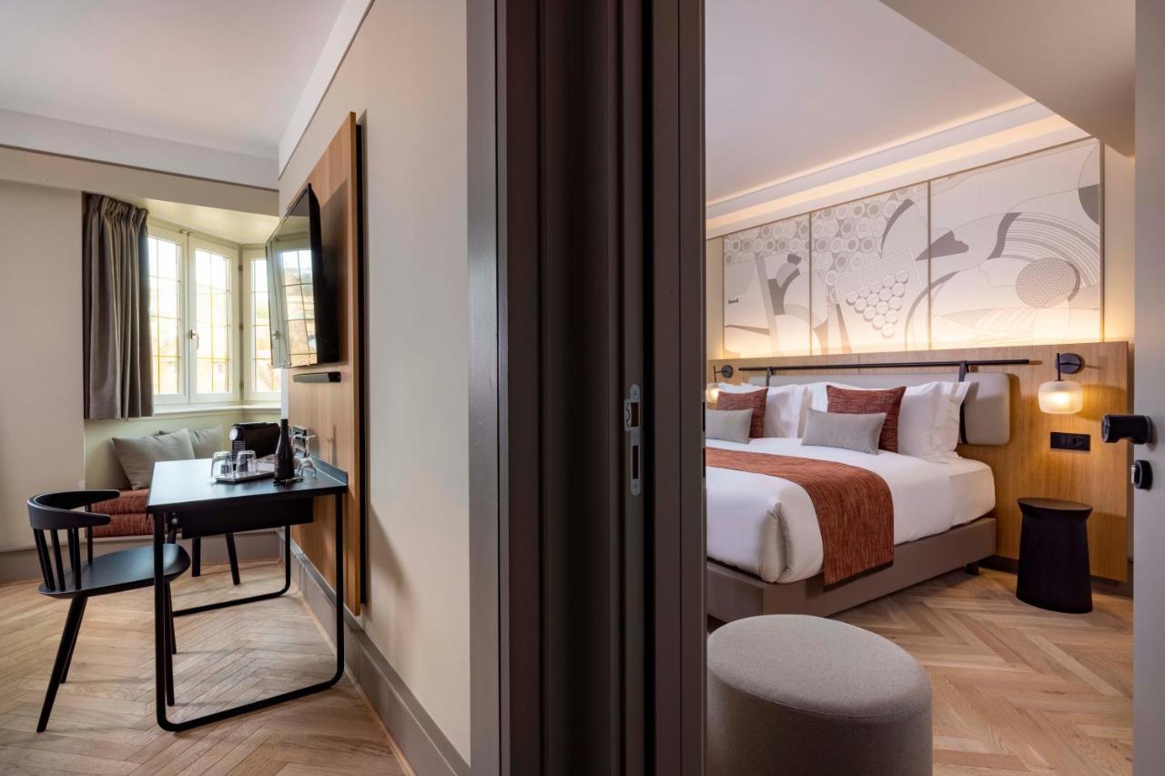 Medium Double Room