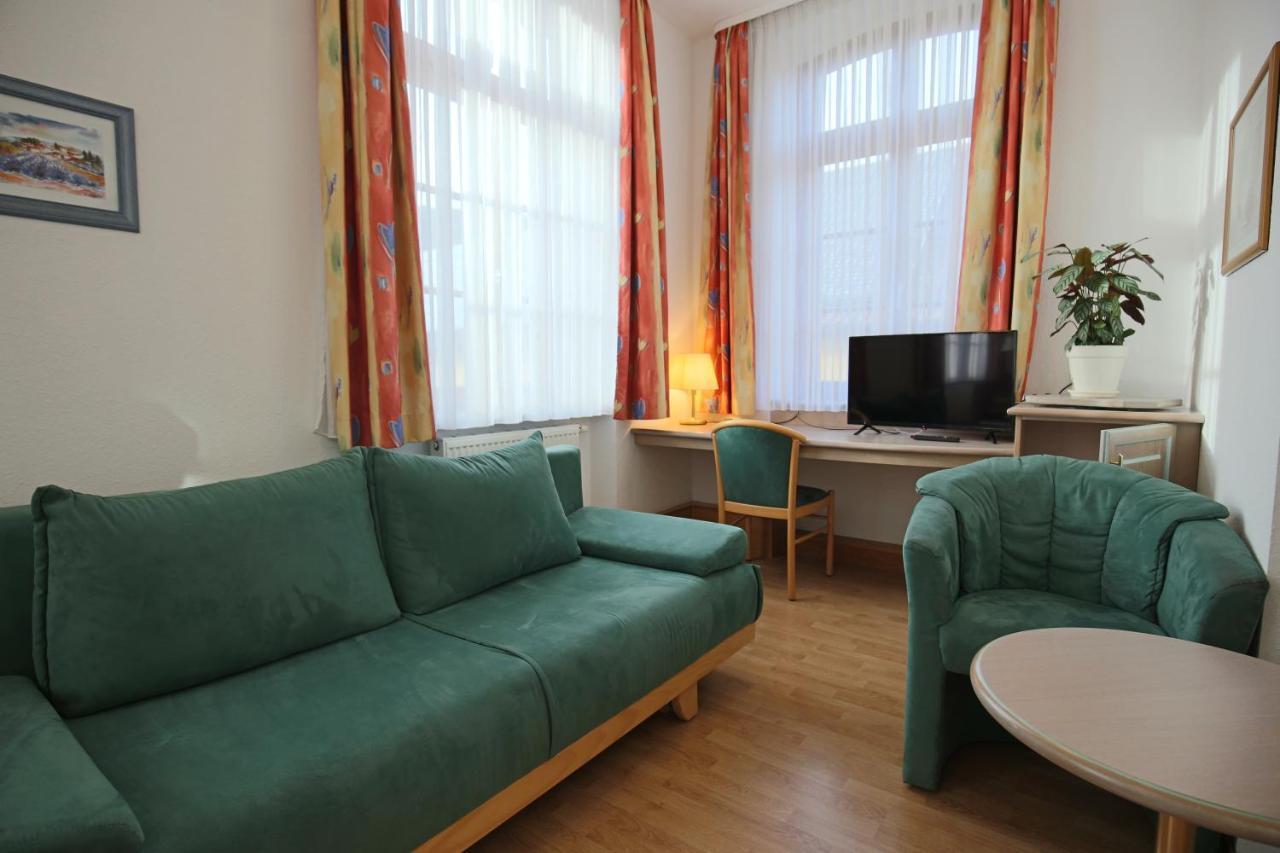 Standard Family Room