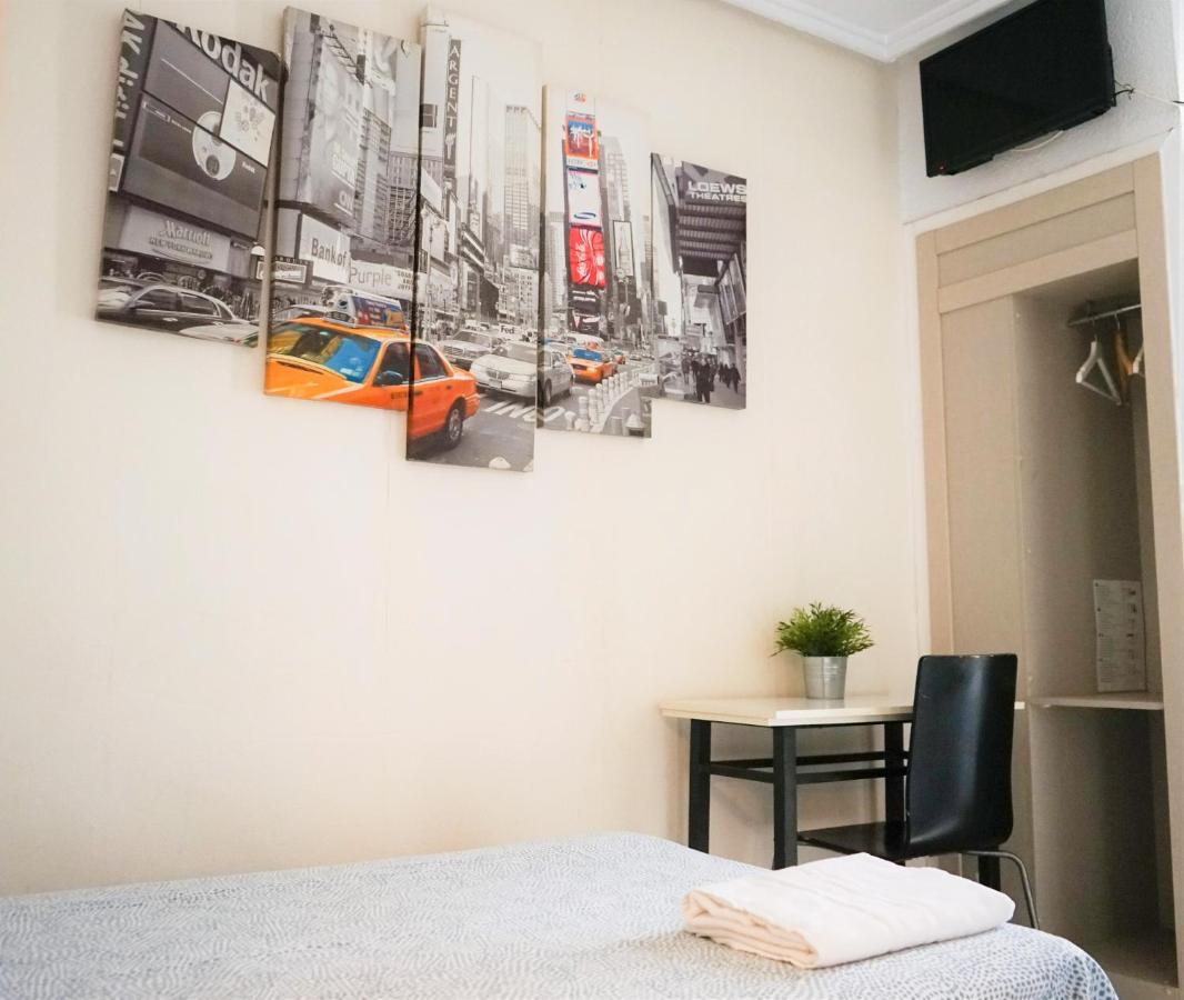 Single Room