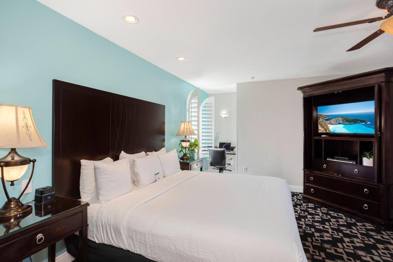 King Suite Balcony