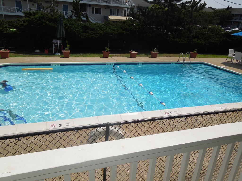 One Bedroom Suite - Pool View Only,913601872:JPEG