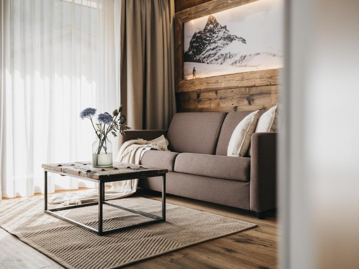 One-Bedroom Spa Suite