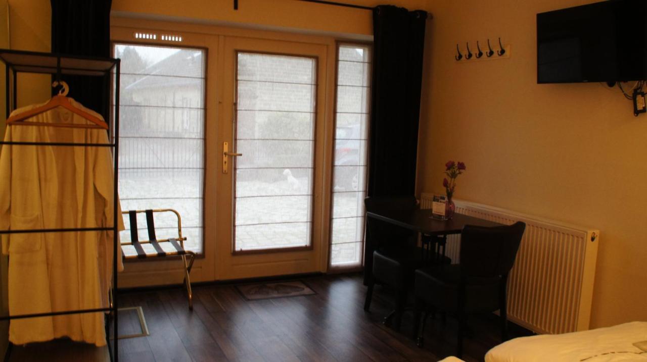 Standard Double or Twin Room Garden View