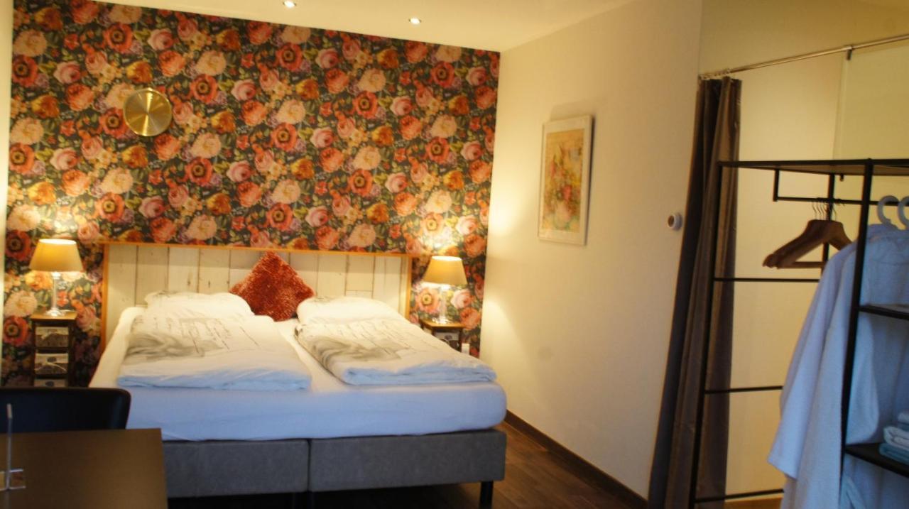 Standard Double or Twin Room Garden View