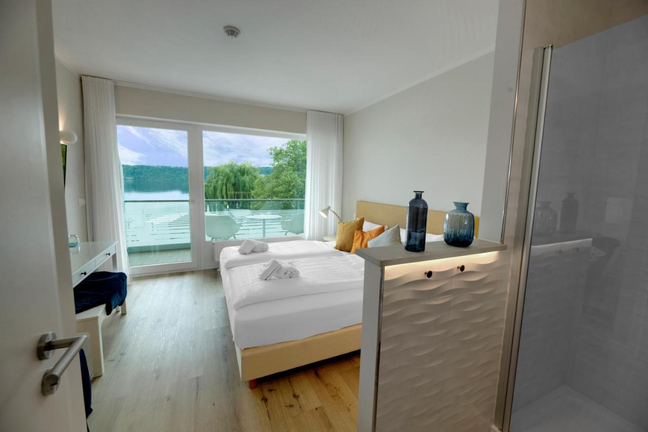 Double Room Balcony Lake View