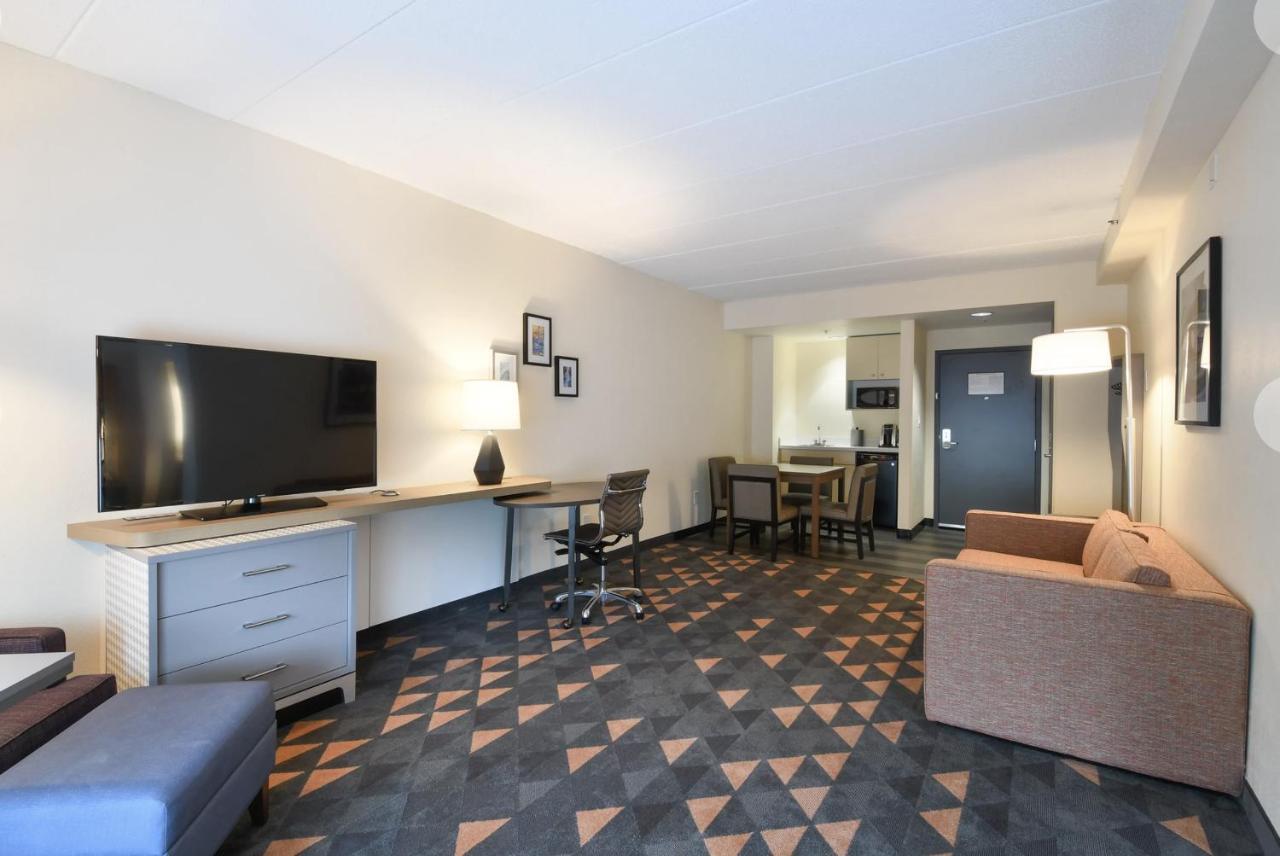 Standard Suite
