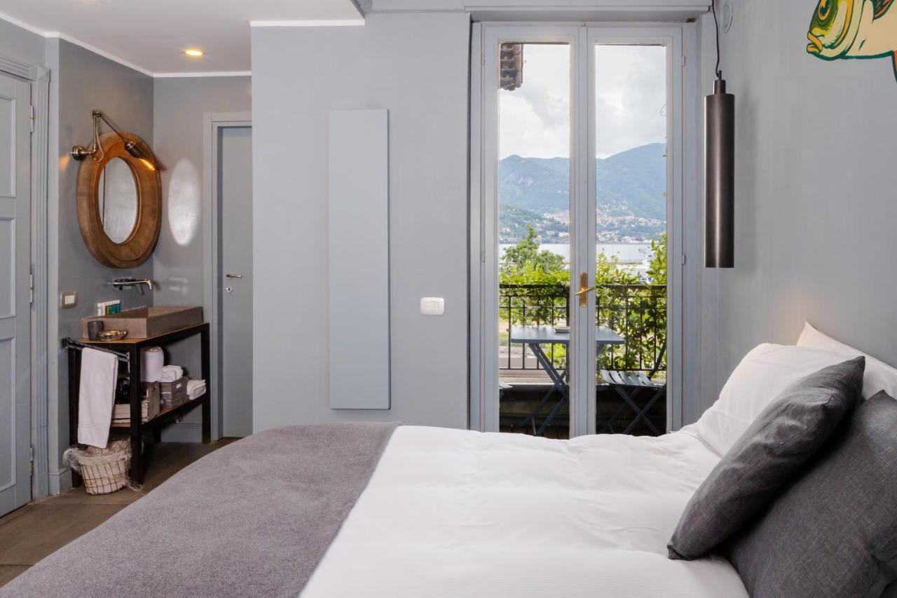 Double Room Balcony Lake View