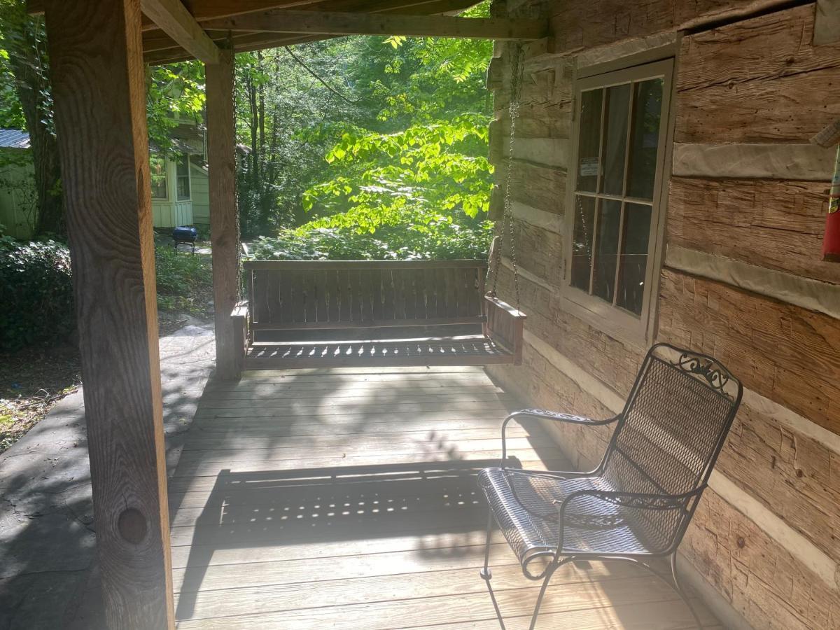 Log Cabin