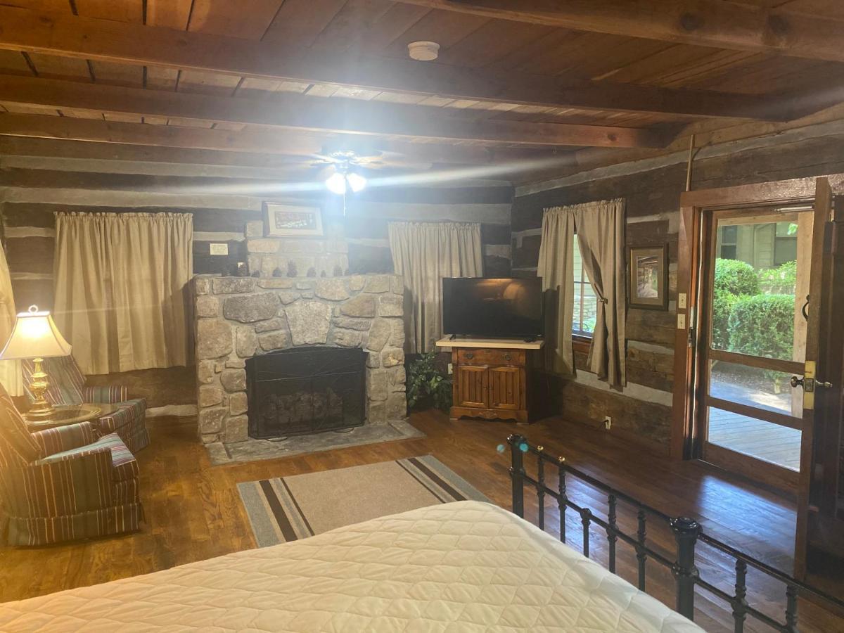 Log Cabin