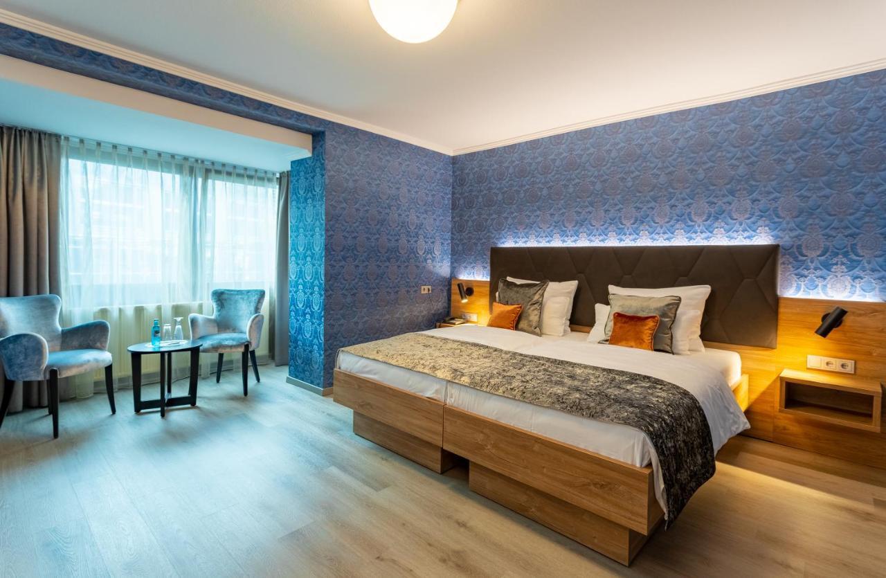 Standard Double or Twin Room,1162088646:JPEG