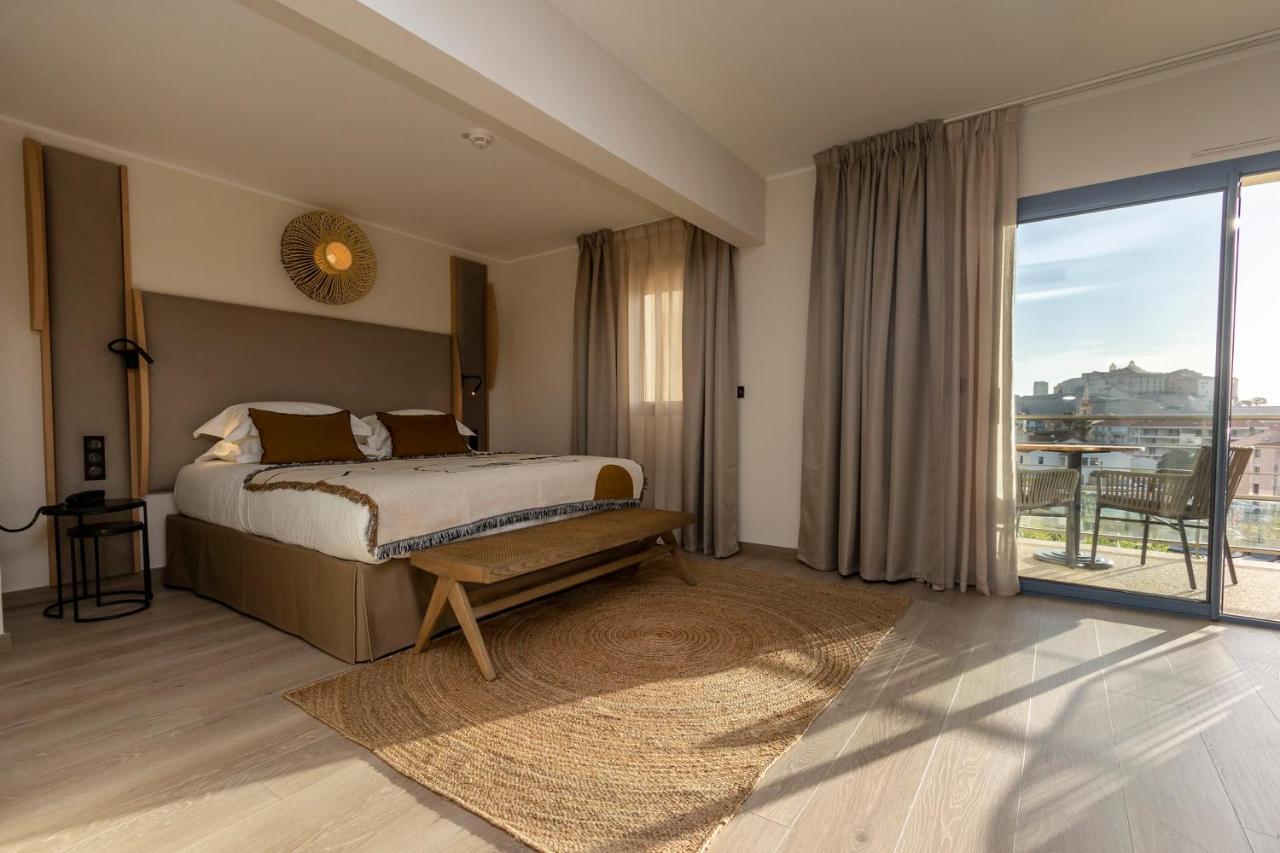 Junior Suite Pool View