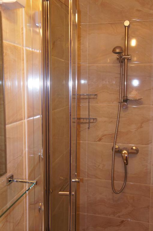 Triple Room Private Bathroom