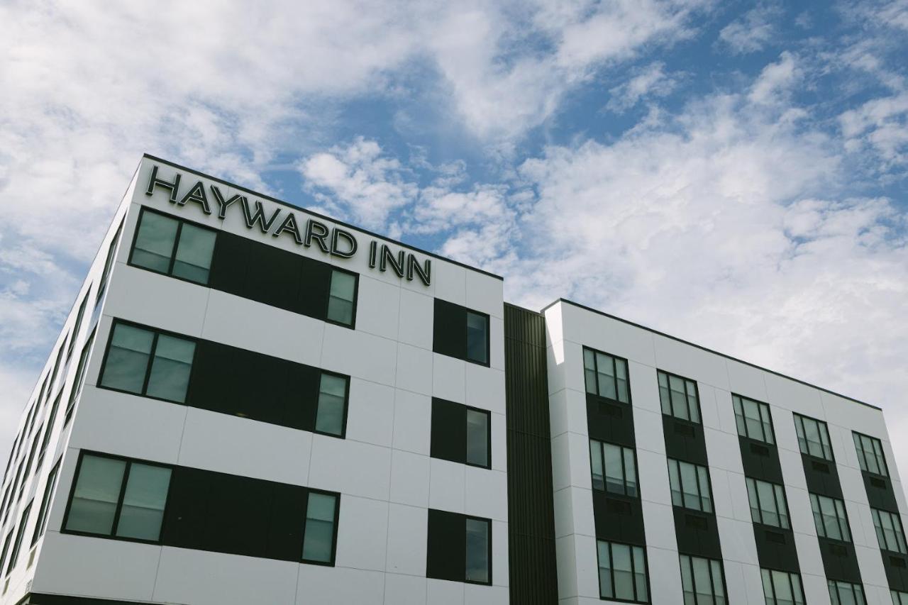Hayward Building ADA Double Queen (Disability Access)