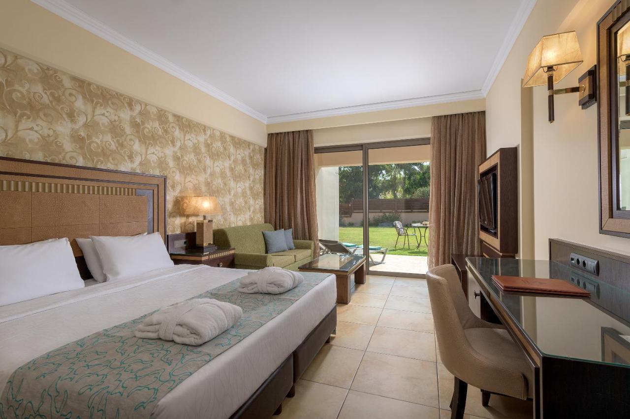 Superior Double or Twin Room Garden View