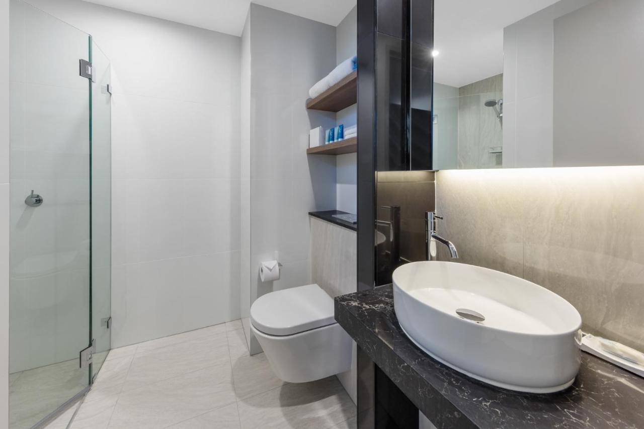 Three-Bedroom Darling Suite,1162908846:JPEG