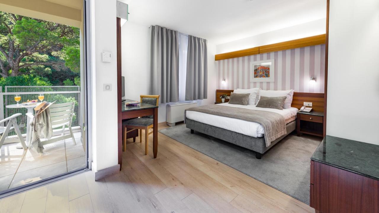 Chambre Double avec Balcon et Vue sur le Parc