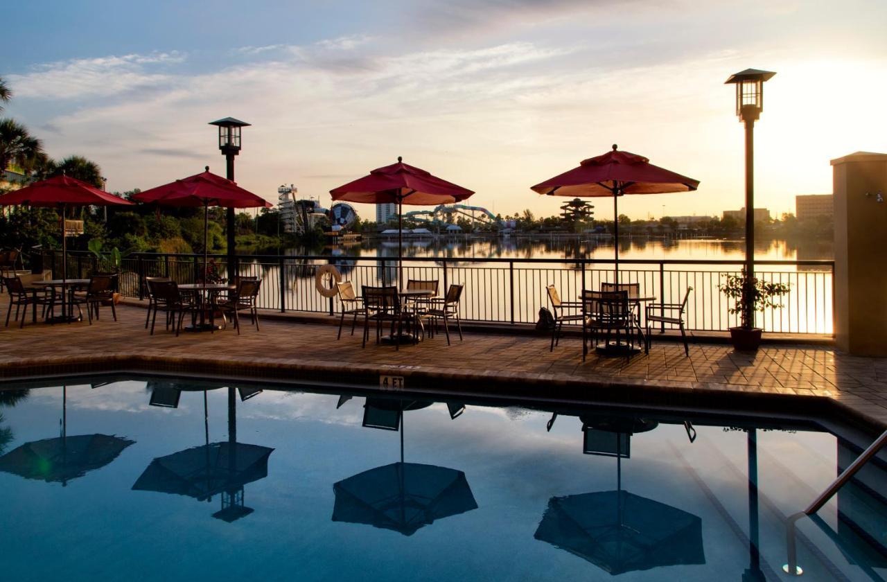 Luxury One-Bedroom Suite Two Queen Beds City View No Resort Fee