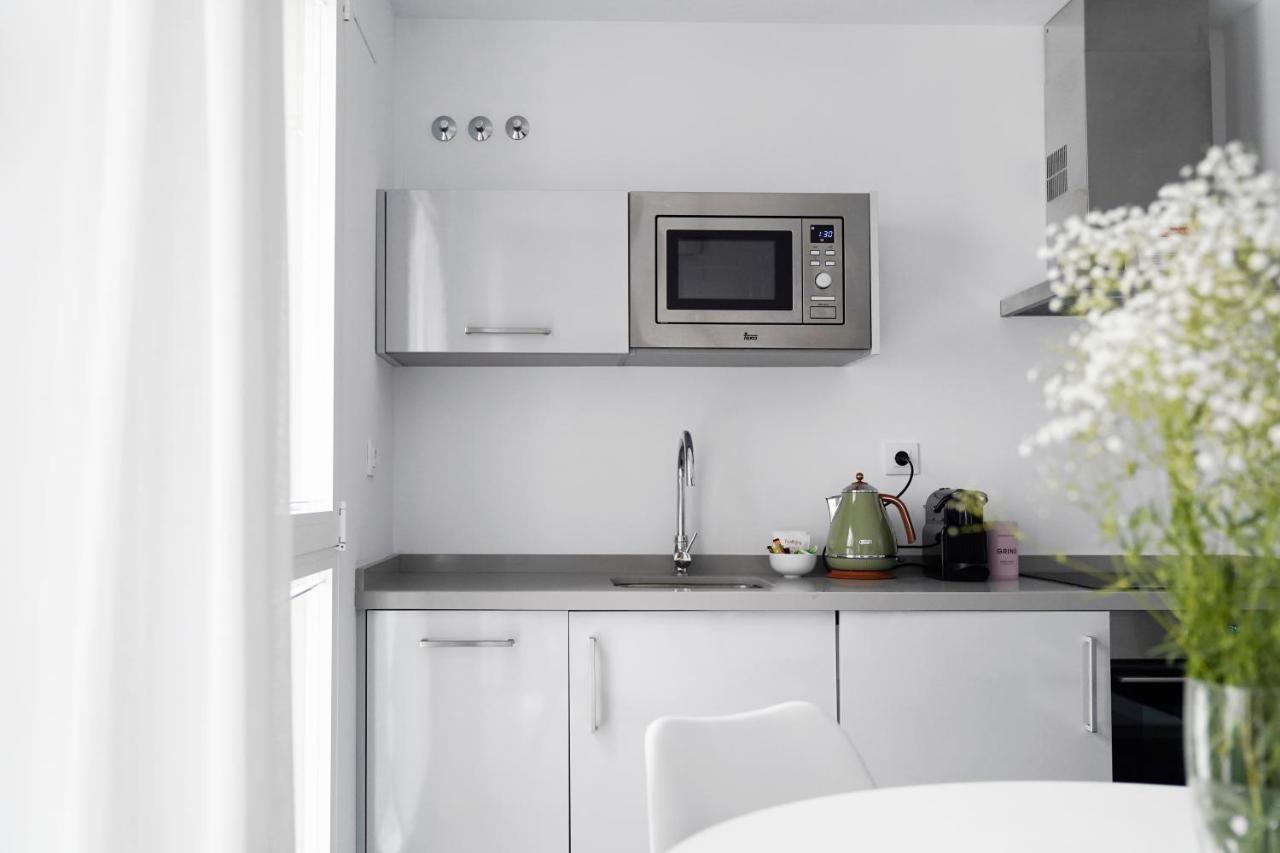 Large 2 Bedroom Apartment