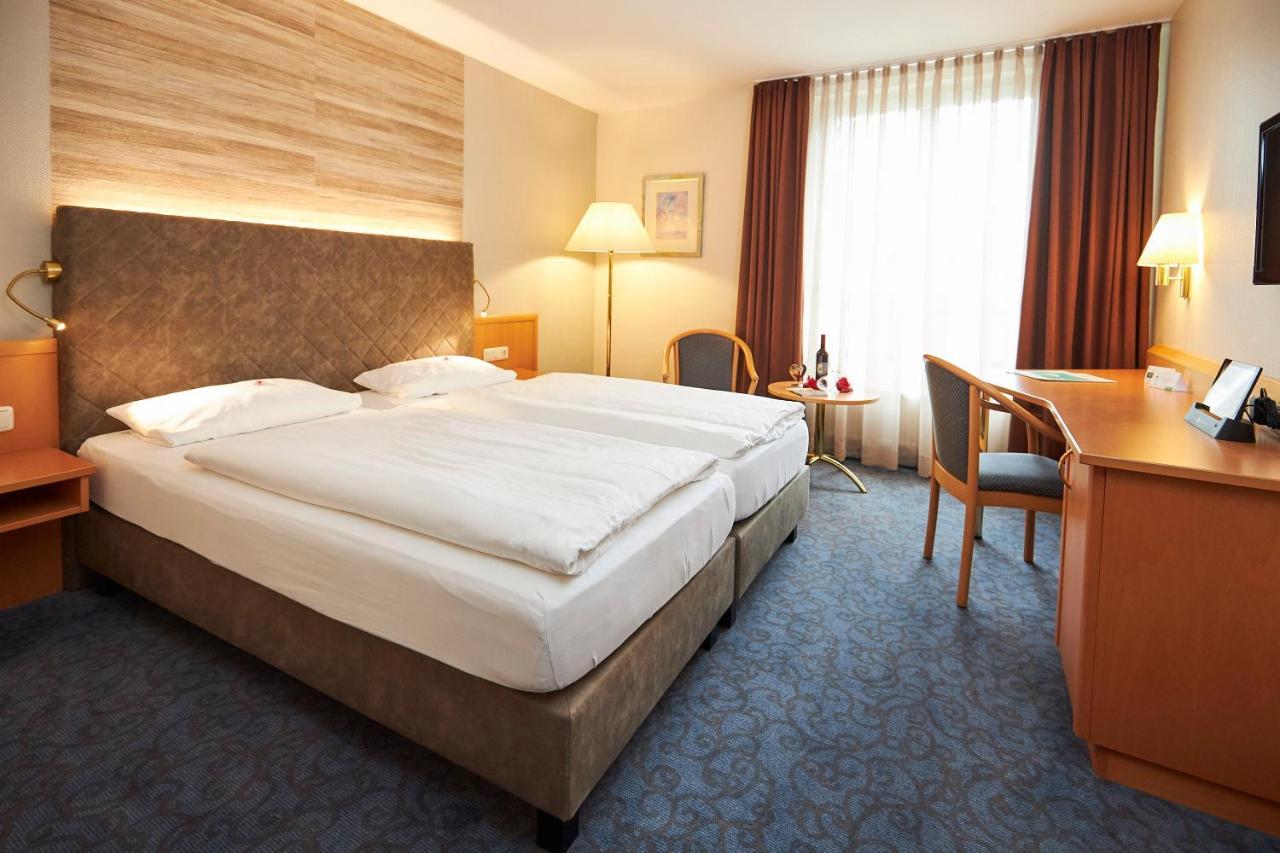 Standard Double Room,1166140455:JPEG