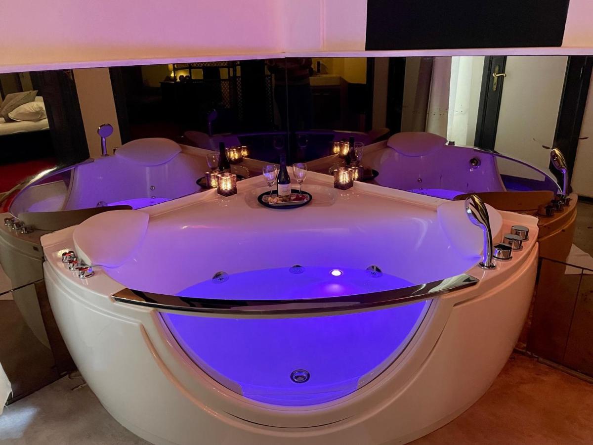 Double Room Spa Bath