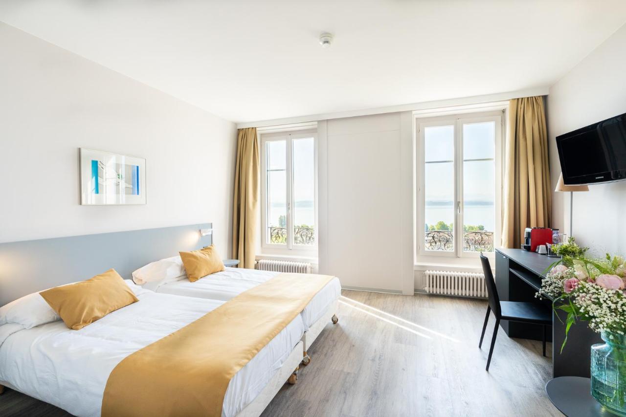 Twin Room Lake View