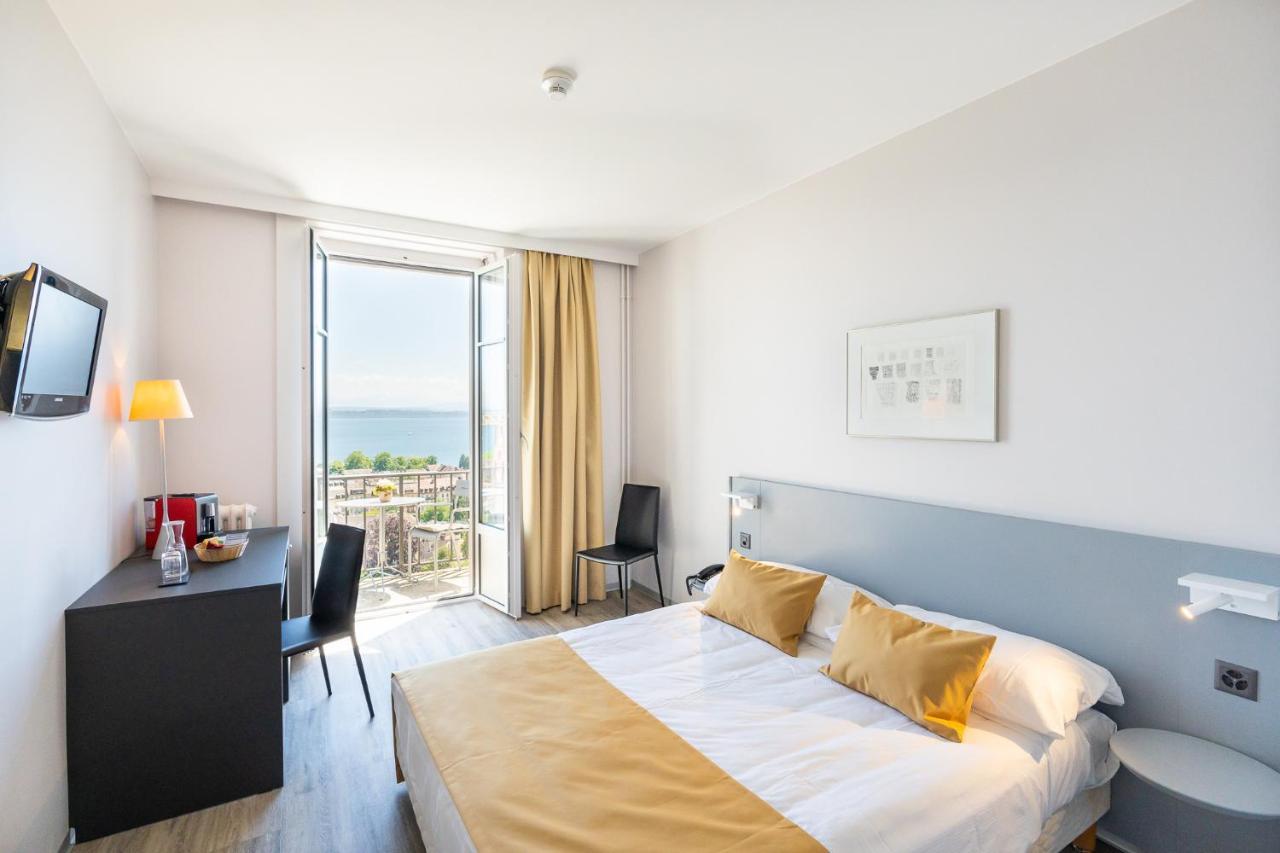 Double Room Balcony Lake View