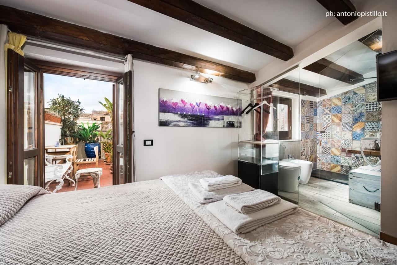 Standard Small Room with Balcony,1216100350:JPEG