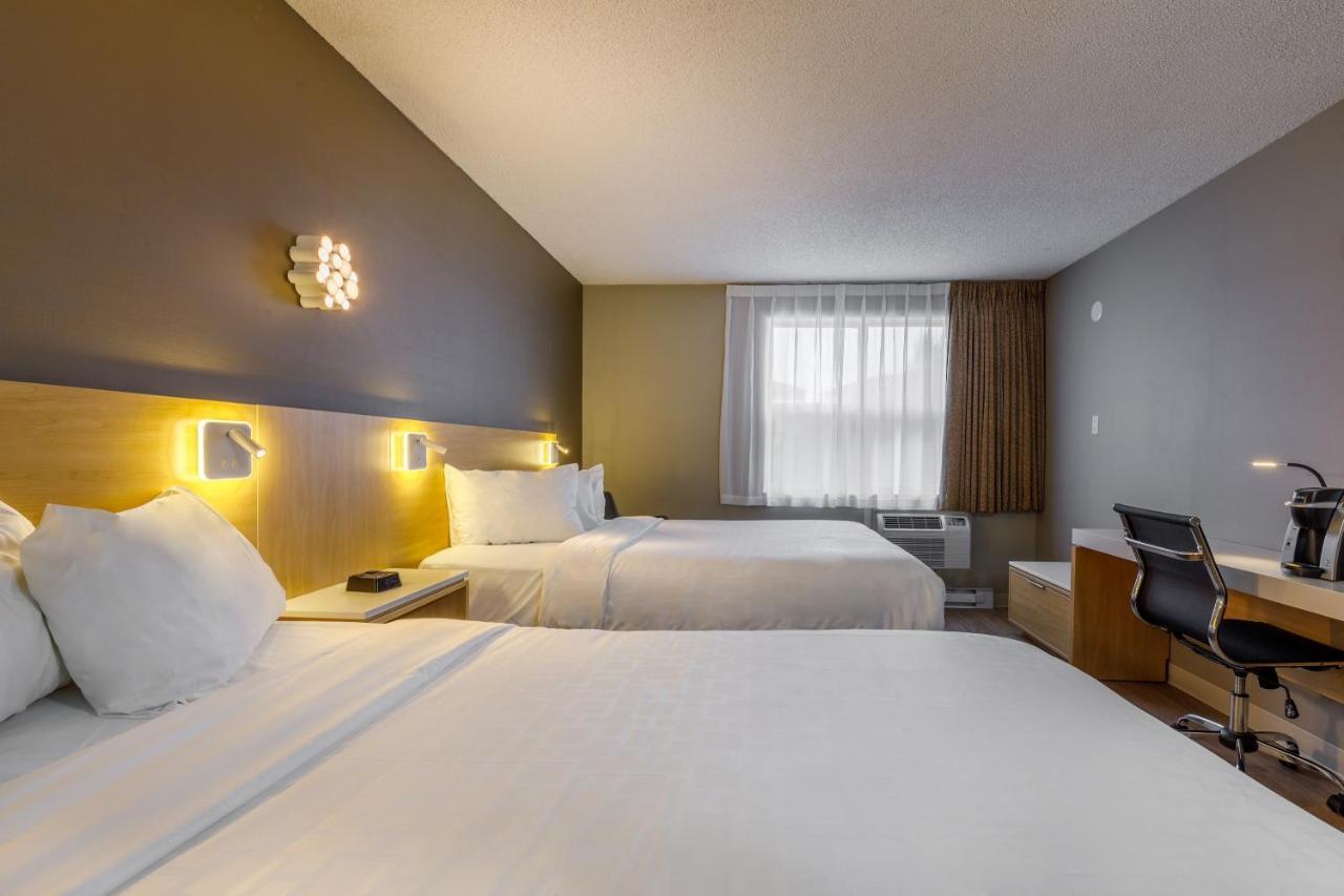 Chambre Standard avec 2 Lits Queen-Size - Non-Fumeurs