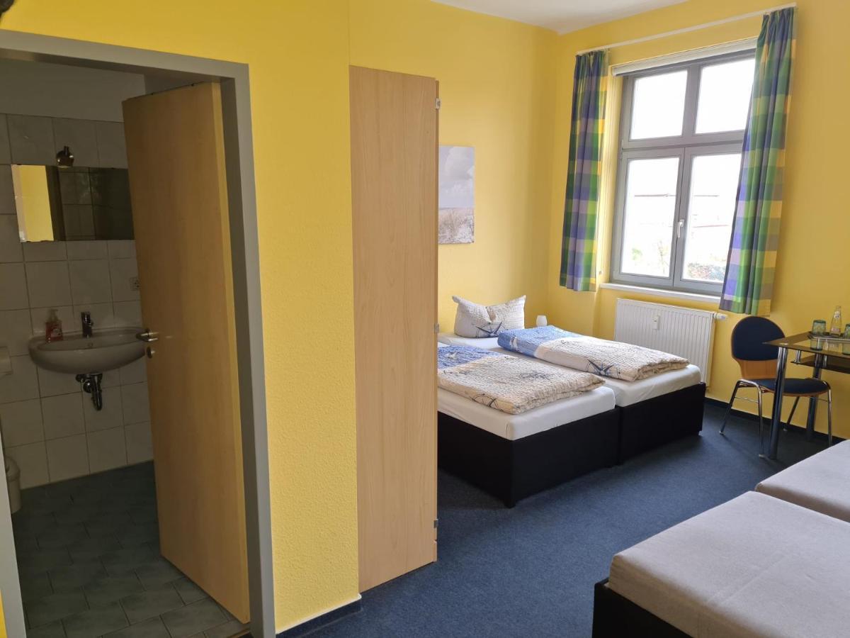 Double Room Private Bathroom