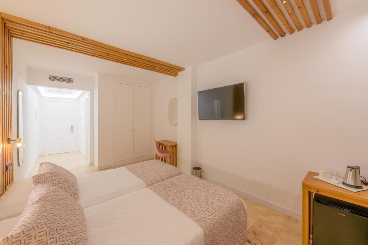 Deluxe Double Room Balcony