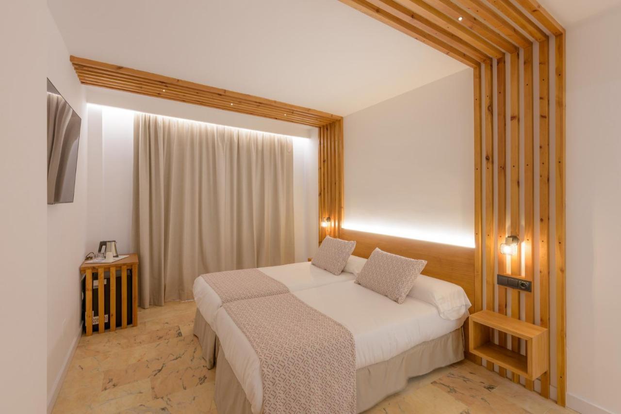 Deluxe Double Room Balcony