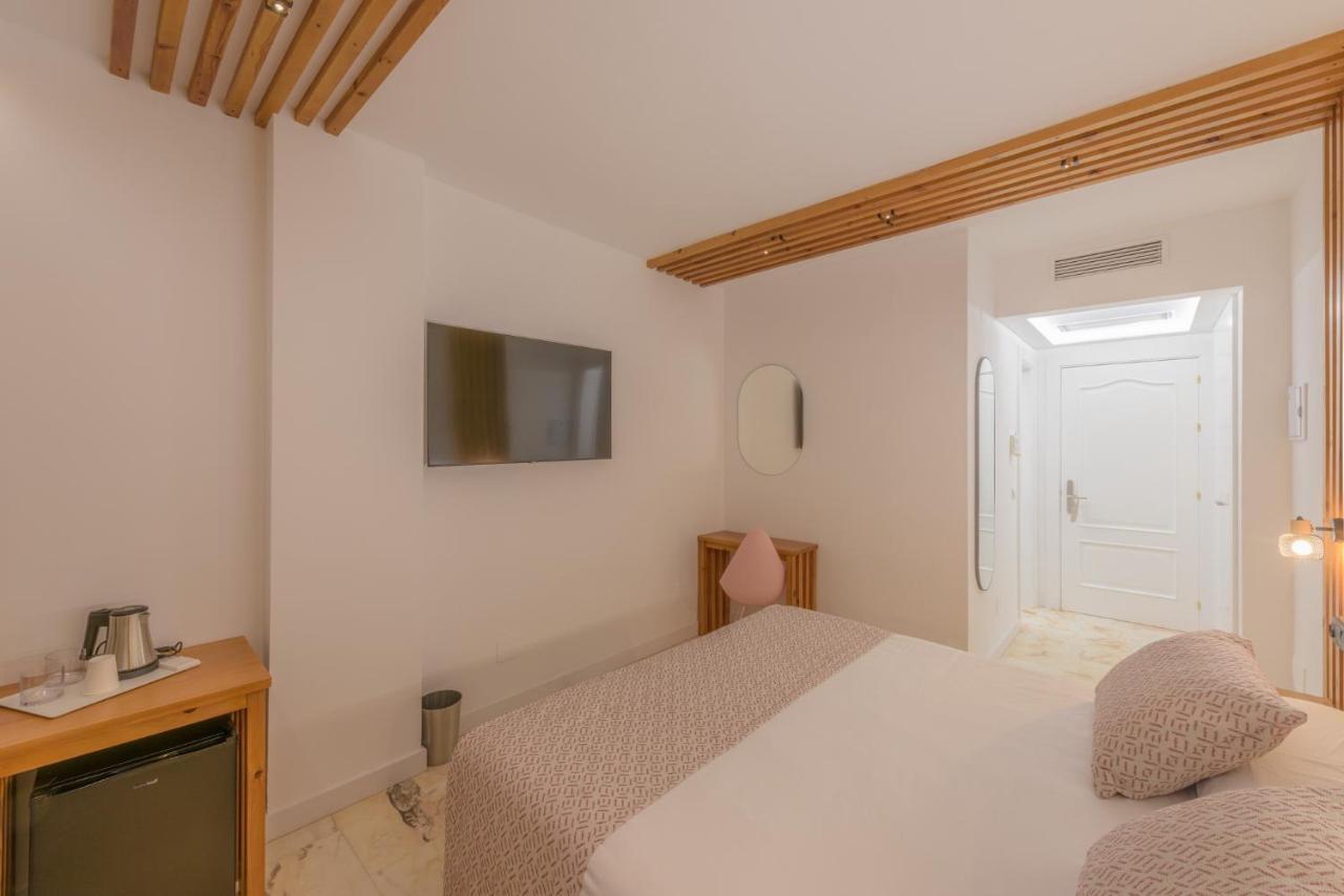 Deluxe Double Room Balcony