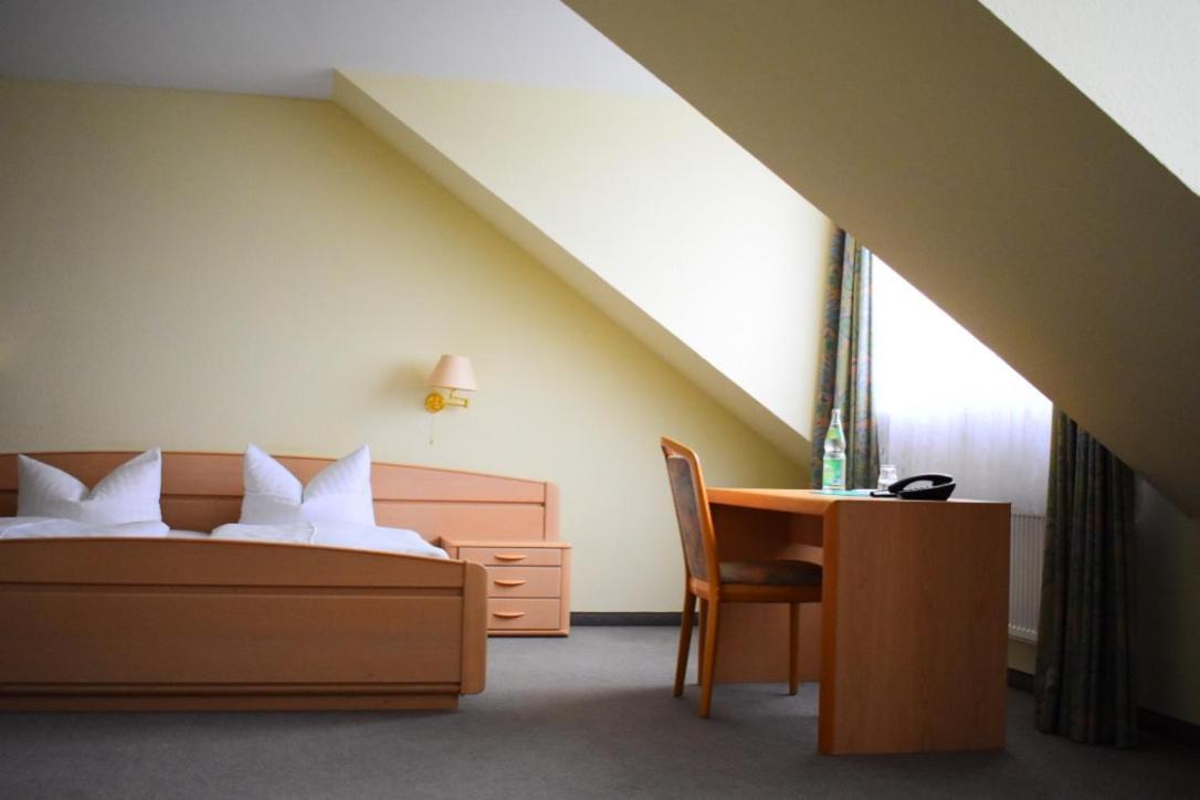 Large Double Room