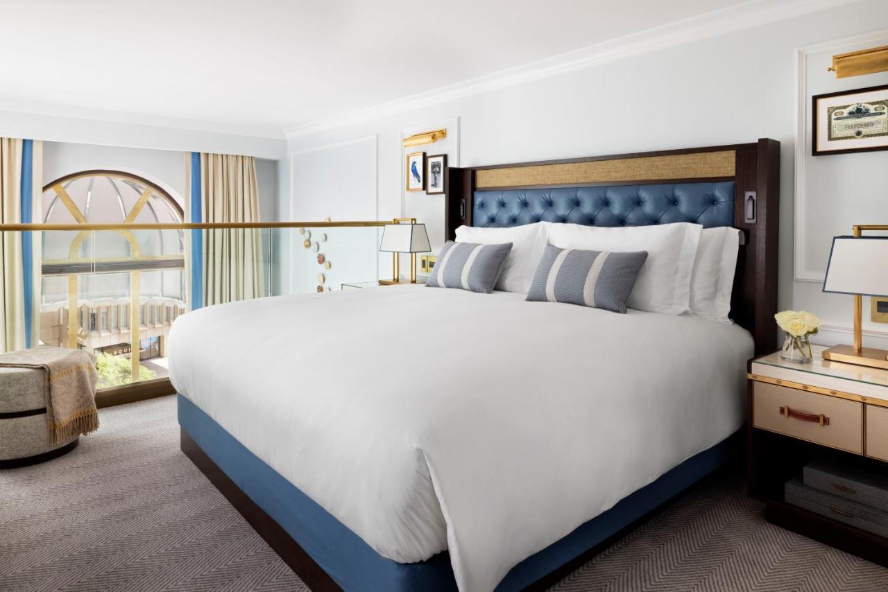 Club Bi-Level Executive Suite,1169426617:JPEG