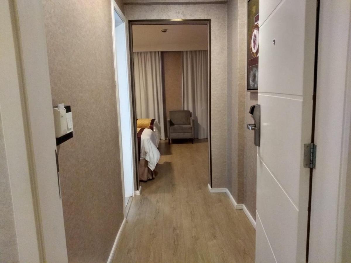 Quarto Deluxe com 2 Camas de Solteiro