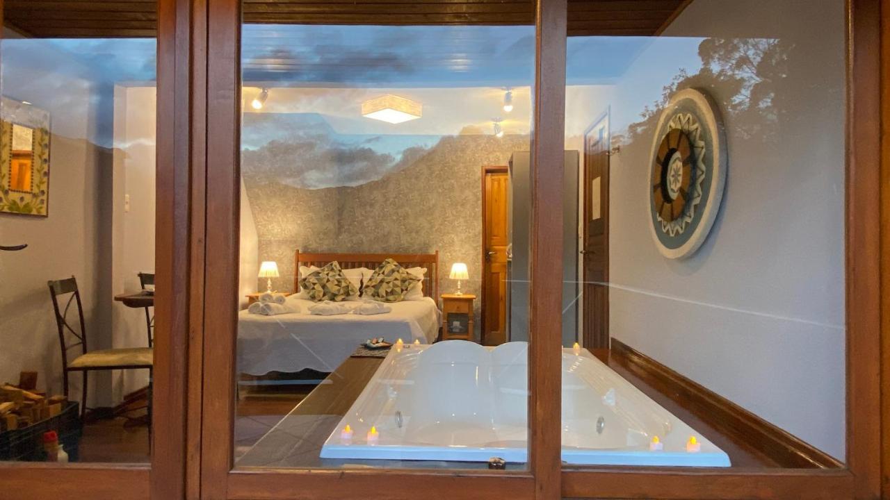 Luxury Suite Spa Bath