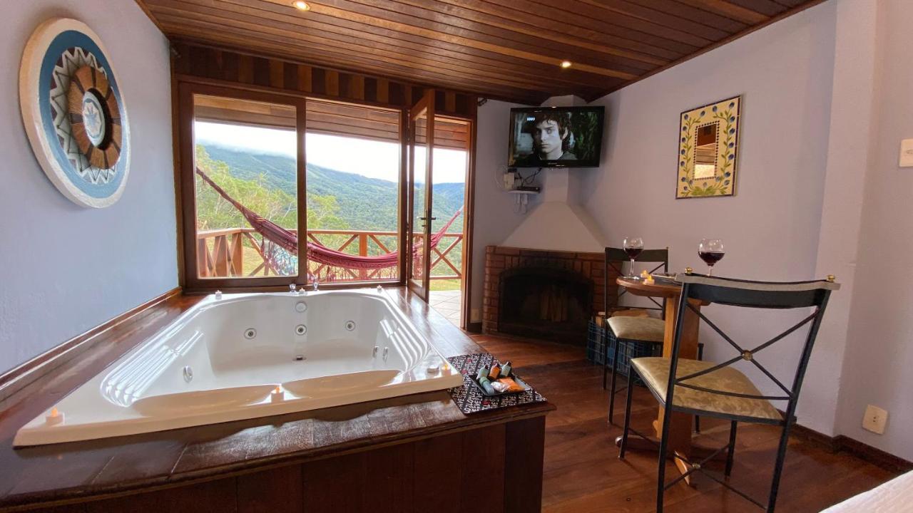 Luxury Suite Spa Bath