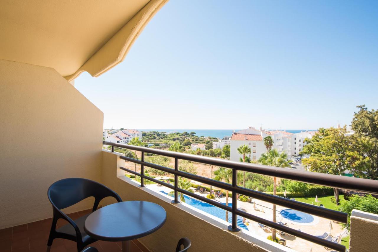Twin Room Pool View
