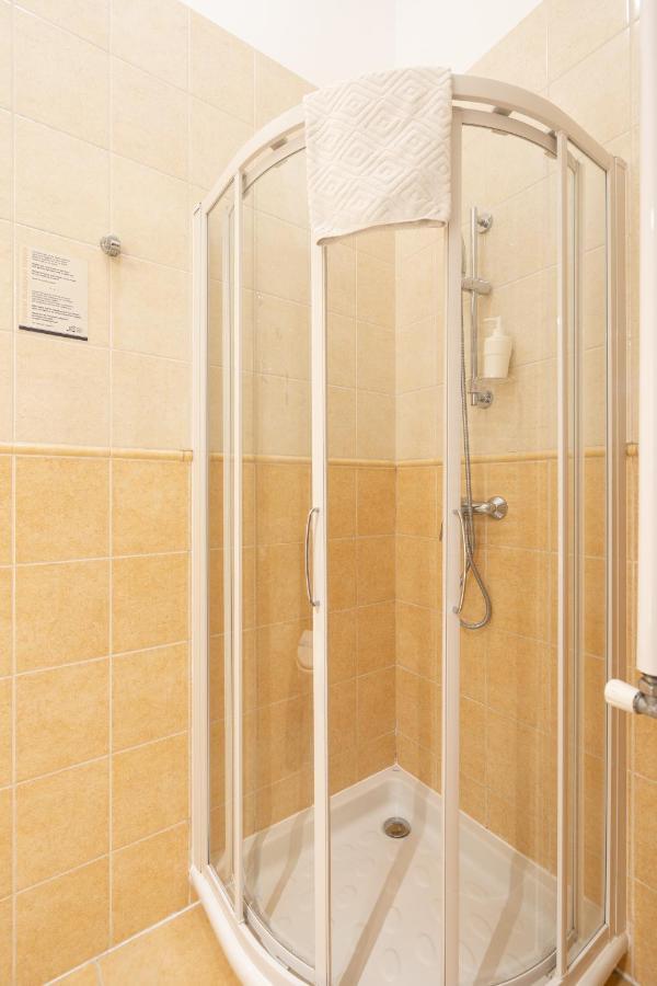 Standard Single Room Annex Building