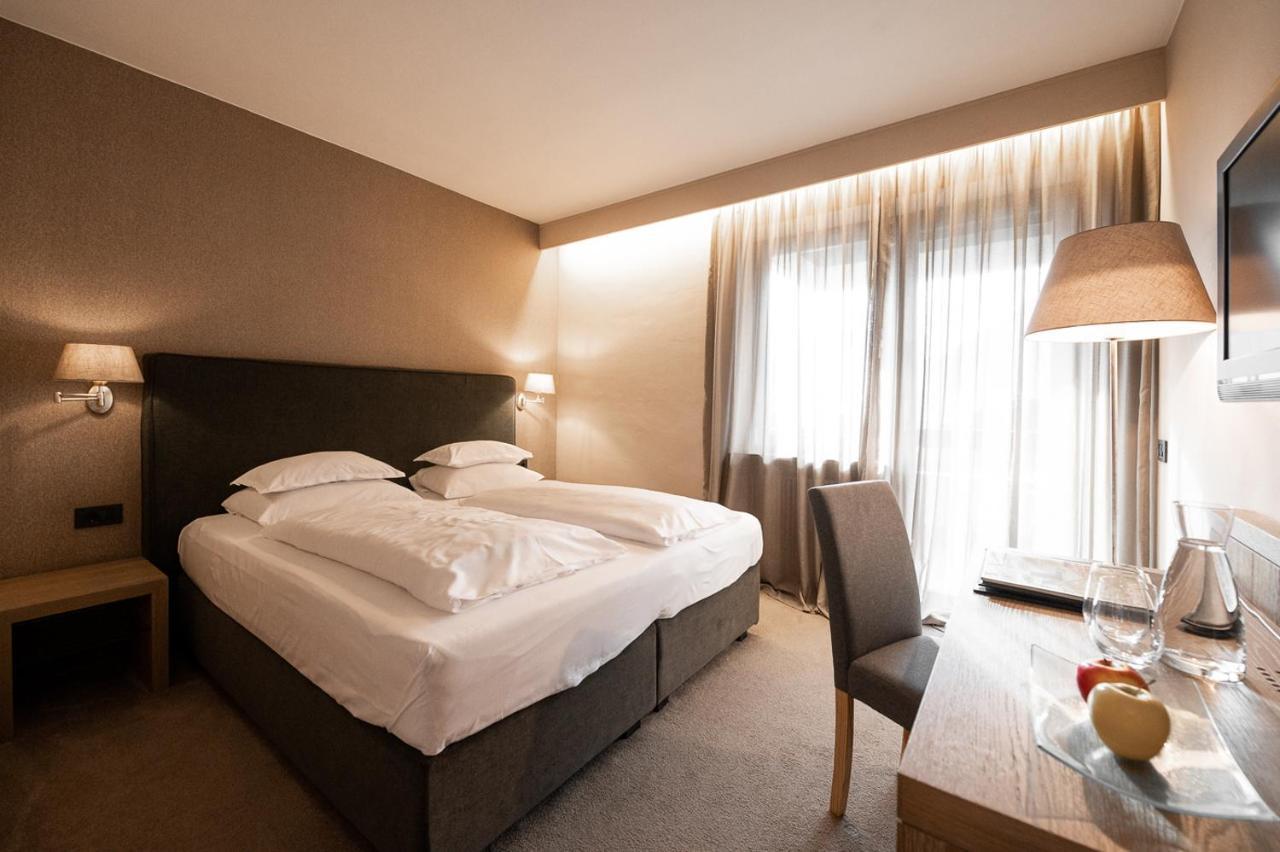 Economy Doppel- oder Zweibettzimmer mit Balkon