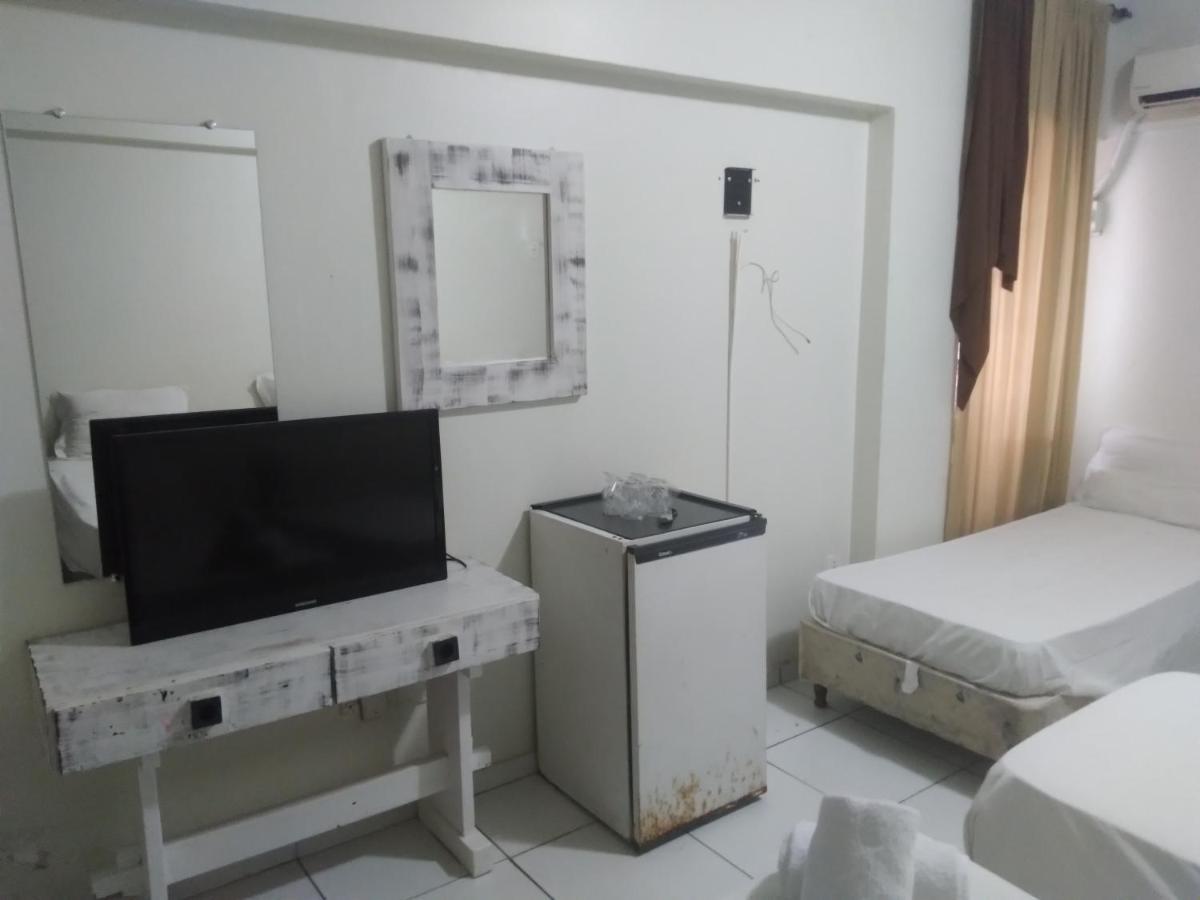 Quarto Triplo Econômico