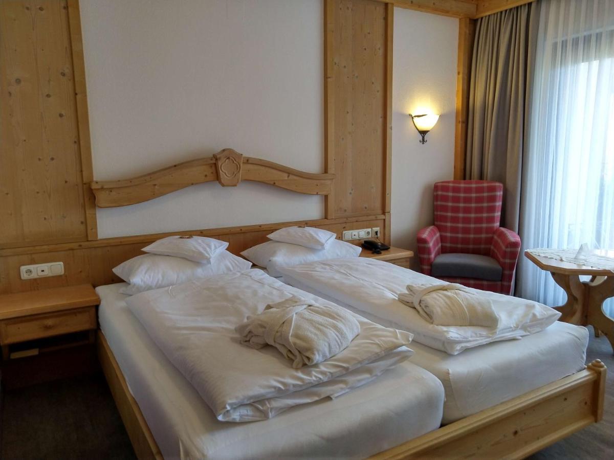 Komfort Doppelzimmer mit Balkon or Terrasse
