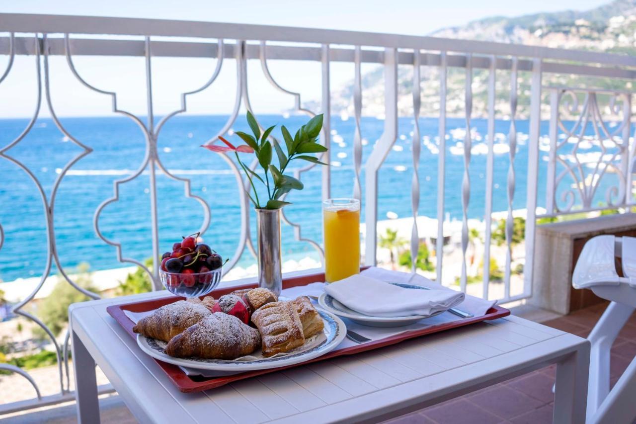 Superior Double or Twin Room Sea View