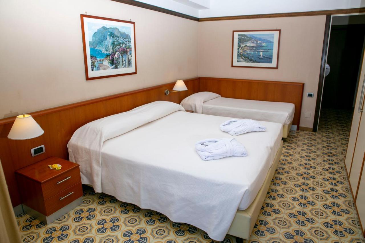 Superior Double or Twin Room Sea View