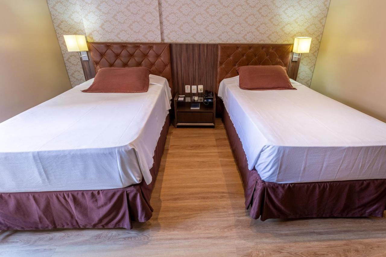 Quarto Standard com 2 Camas de Solteiro