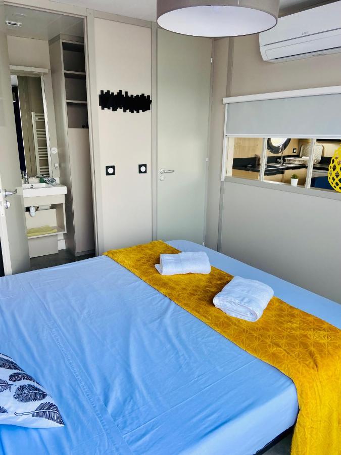 One-Bedroom LodgeBoat Grand Large Side